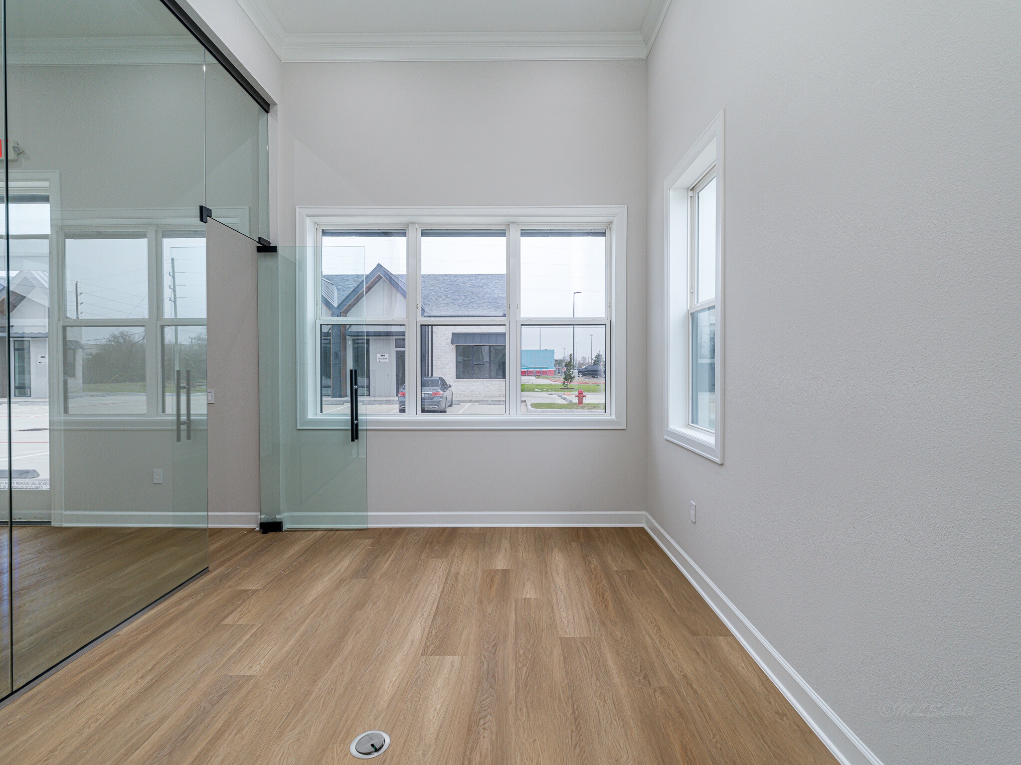 1325 Main St, Katy, TX for lease Interior Photo- Image 1 of 23