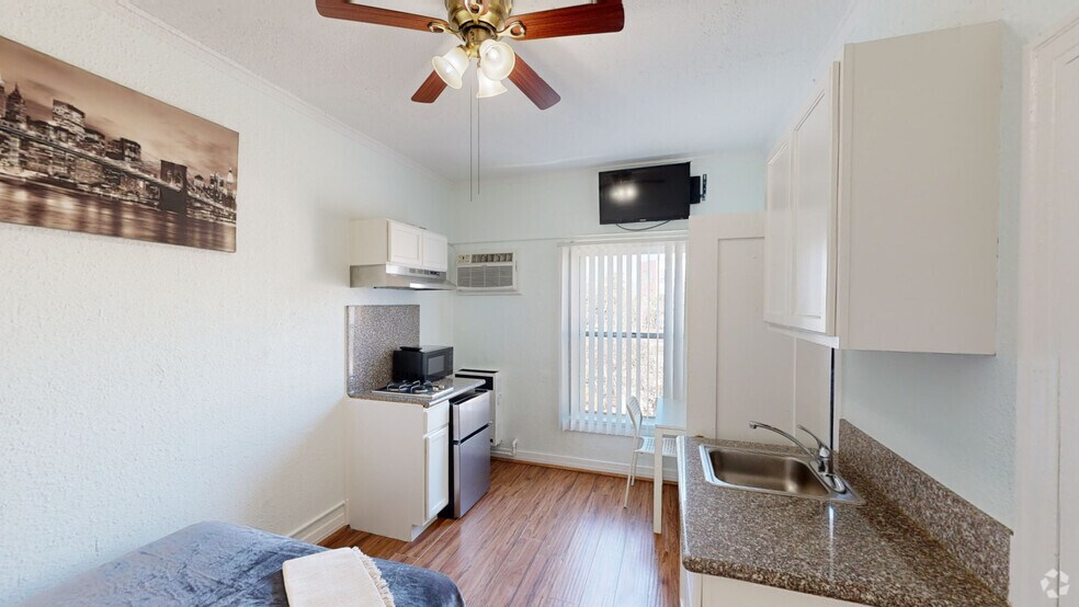 907 W 17th St, Los Angeles, CA à vendre - Numérisation 3D de Matterport - Image 2 de 40