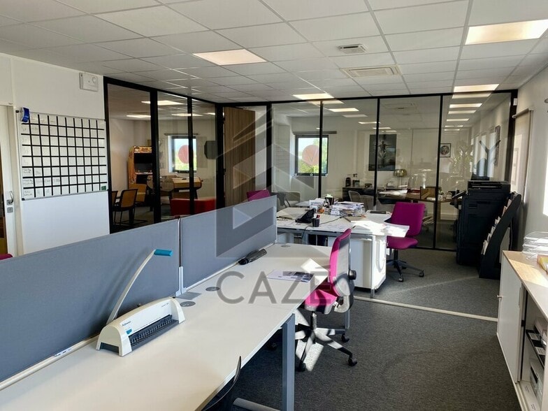 Office in Tresses for sale - Interior Photo - Image 3 of 6