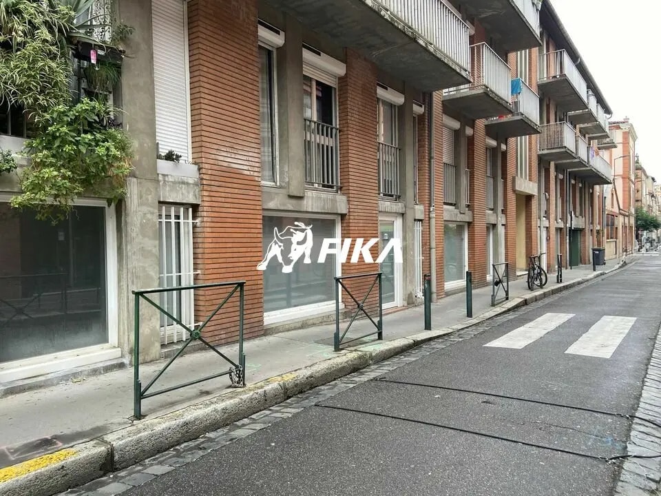 Office in Toulouse for lease Building Photo- Image 1 of 6