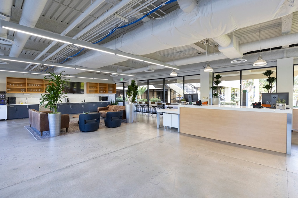 120 Newport Center Dr, Newport Beach, CA for lease Interior Photo- Image 1 of 10