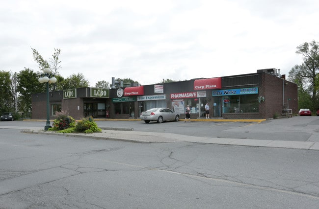 More details for 461 Donald B Munro Dr, Ottawa, ON - Retail for Sale