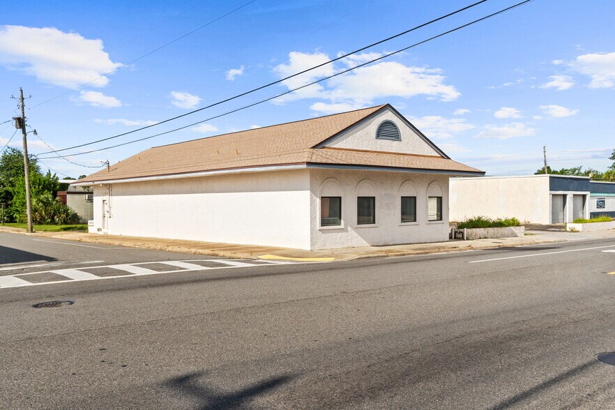 215 W 6th St, Panama City, FL à louer - Photo du bâtiment - Image 2 de 49