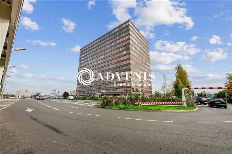 Bureau dans Rosny-sous-Bois à louer - Photo du bâtiment - Image 1 de 8