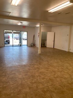 1605 W Mission Rd, San Marcos, CA for lease Interior Photo- Image 1 of 3