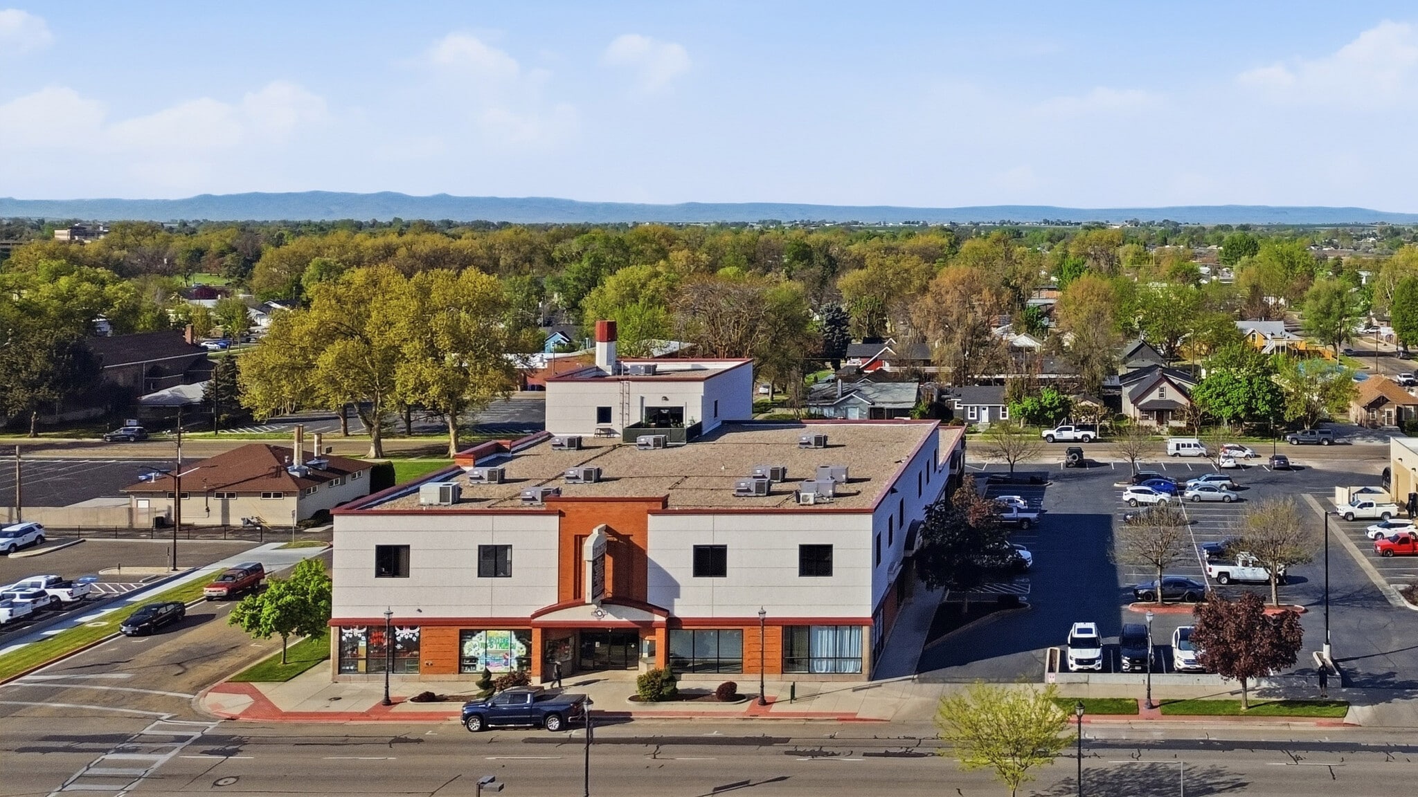 524 Cleveland Blvd, Caldwell, ID for sale Building Photo- Image 1 of 5