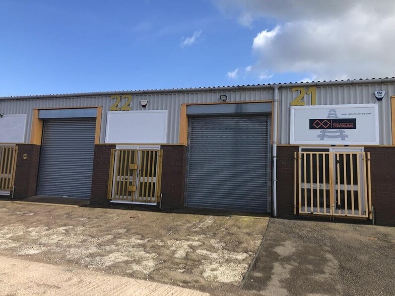 Dewsbury Rd, Stoke On Trent for lease - Building Photo - Image 3 of 17