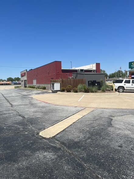 1400 Highway 412 W, Siloam Springs, AR for sale - Building Photo - Image 3 of 15