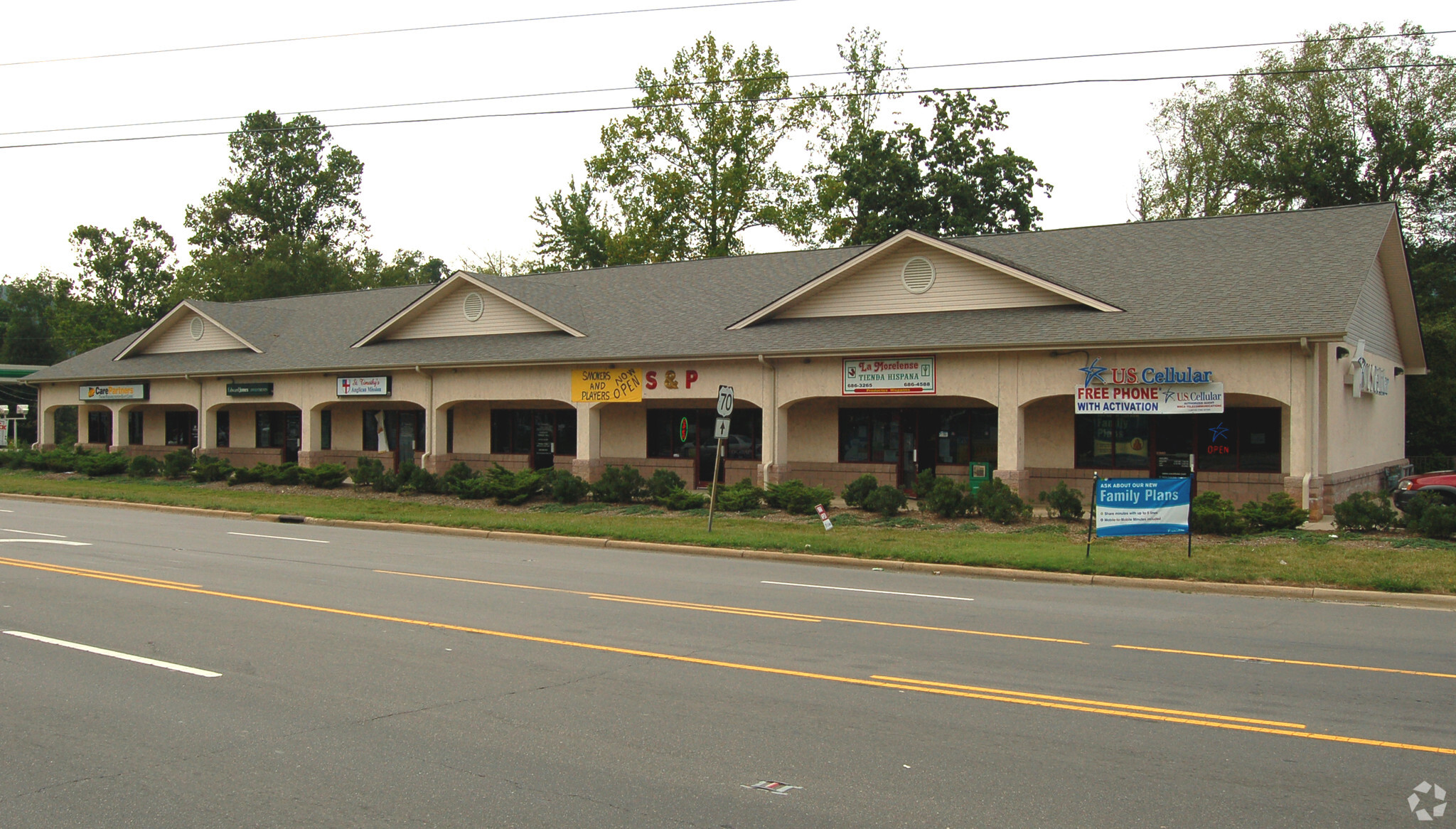 2358 US Highway 70, Swannanoa, NC for lease Primary Photo- Image 1 of 7