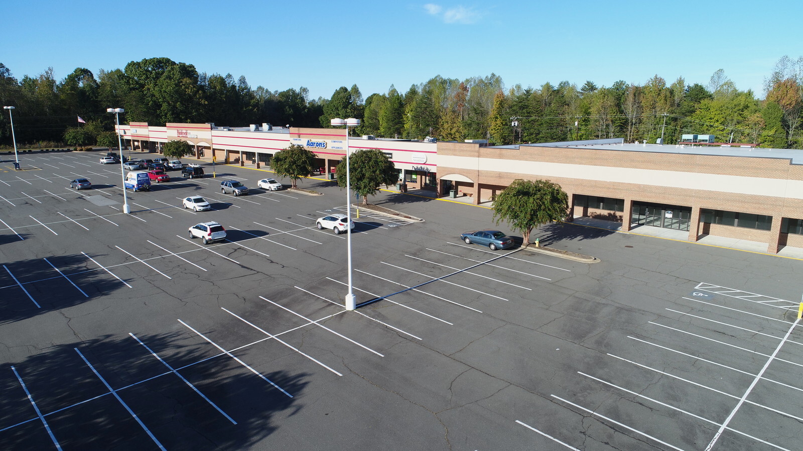 1111 Yadkinville Rd, Mocksville, NC for lease Building Photo- Image 1 of 5