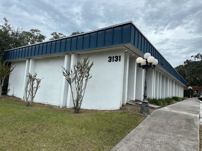 3131 NW 13th St, Gainesville, FL for lease - Building Photo - Image 3 of 19