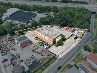Plus de détails pour 6737 Dogwood Rd, Woodlawn, MD - Industriel à vendre