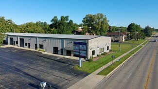 Plus de détails pour 517 N Lake Ave, Twin Lakes, WI - Local d'activités à louer