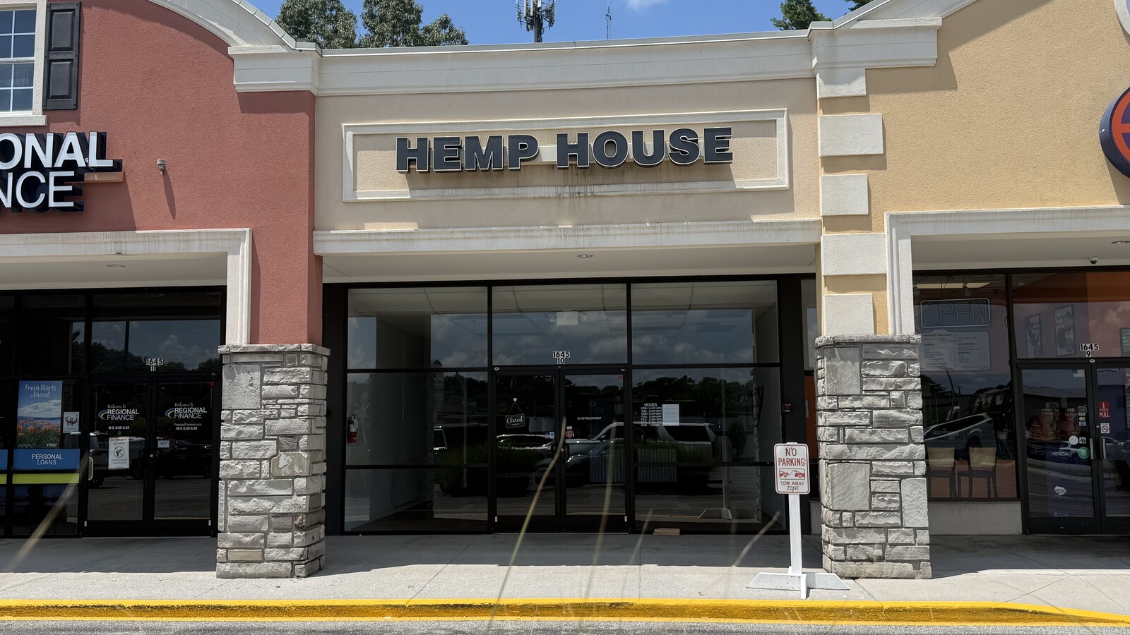1645 Downtown West Blvd, Knoxville, TN 37919 - Unité 10 - - Photo intérieure - Image 1 of 5