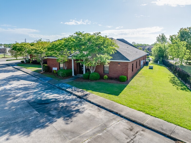 4770 Woodmere Blvd, Montgomery, AL for sale - Building Photo - Image 3 of 28
