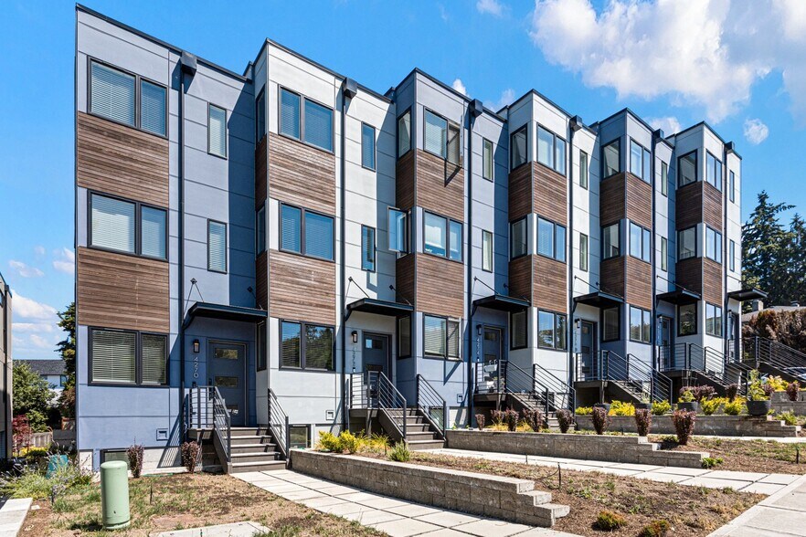 4270 NE 50th St, Seattle, WA à vendre - Photo du bâtiment - Image 1 de 29