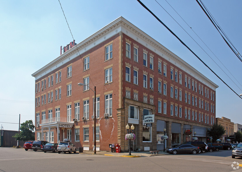 401 Main St, Point Pleasant, WV à vendre - Photo principale - Image 1 de 1