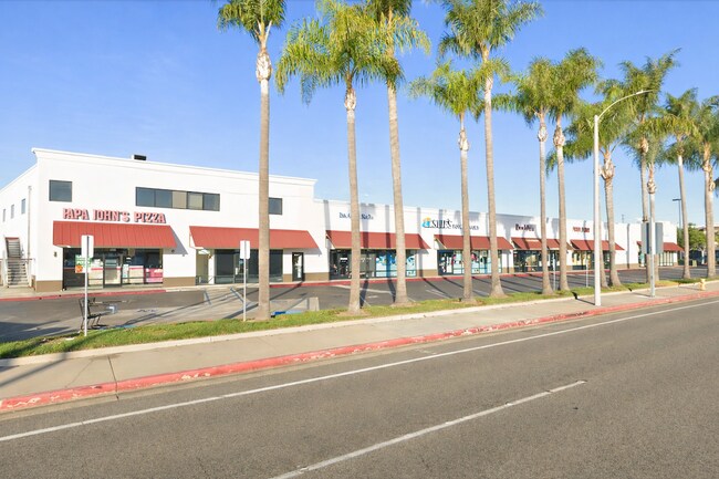 More details for 16061-16107 Goldenwest St, Huntington Beach, CA - Retail for Lease