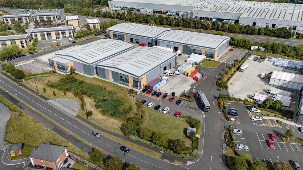 202 Mere Grange, St Helens à louer - Photo du bâtiment - Image 2 de 8