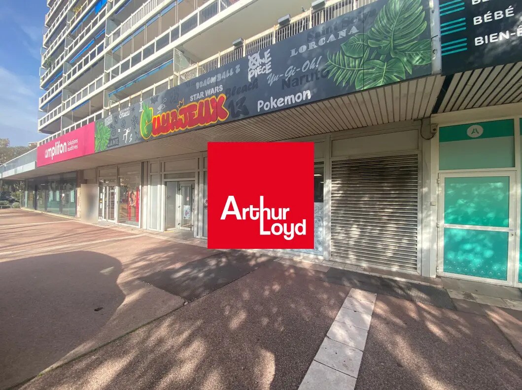 Retail in Marseille for sale Building Photo- Image 1 of 7