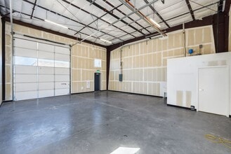 7915 Glen Harbor Blvd, Glendale, AZ for lease Interior Photo- Image 1 of 10