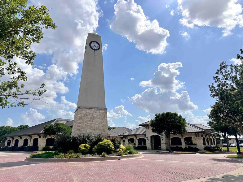 8501 Wade Blvd, Frisco, TX à vendre - Photo du bâtiment - Image 3 de 6