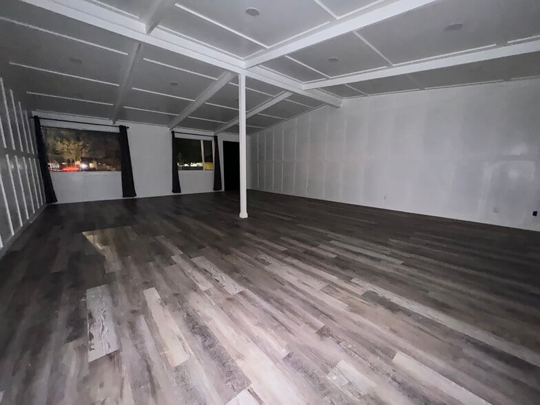 306 N State College Blvd, Anaheim, CA for sale - Interior Photo - Image 2 of 15