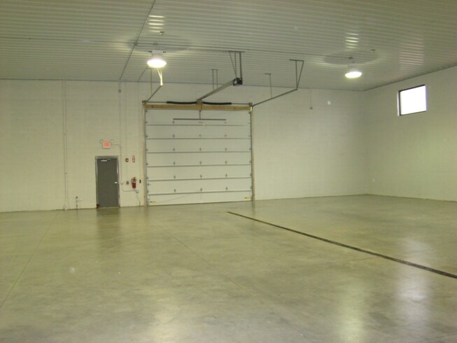 16726 Cherry Creek Ct, Joliet, IL à louer - Photo du bâtiment - Image 2 de 15