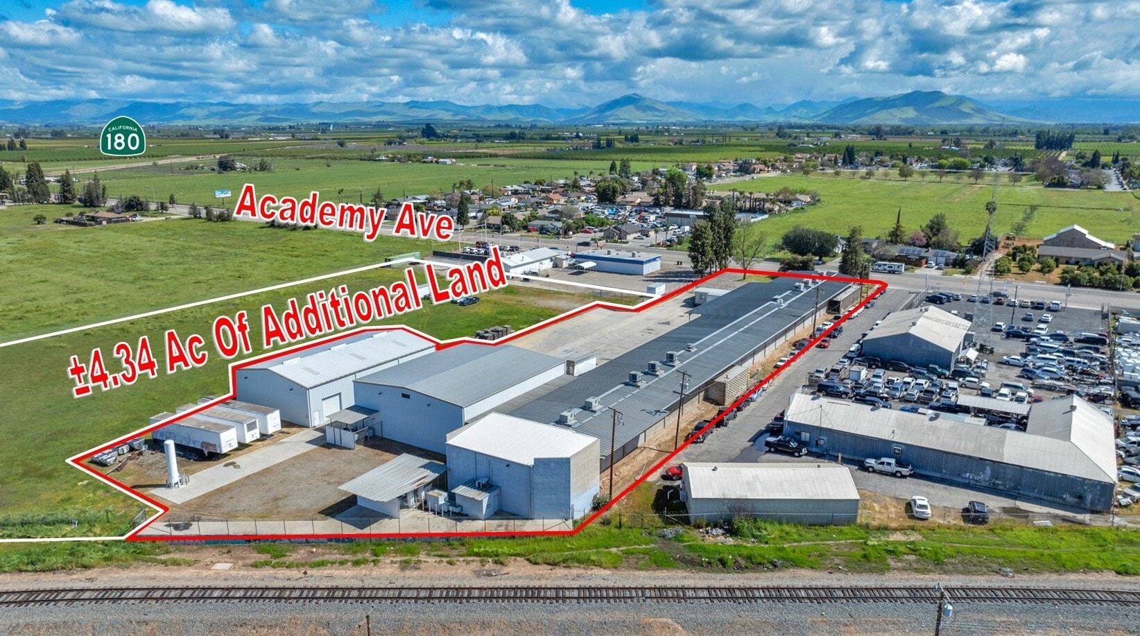 89-101 Academy Ave, Sanger, CA for sale Primary Photo- Image 1 of 13