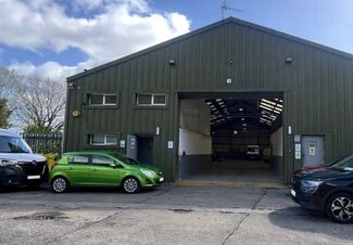 Plus de détails pour Lucy Rd, Neath - Industriel à louer