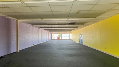 1925-2141 S Main St, Morton, IL for lease Interior Photo- Image 1 of 8