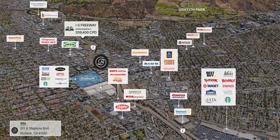 111-245 E Magnolia Blvd, Burbank, CA à louer - Photo du bâtiment - Image 3 de 6