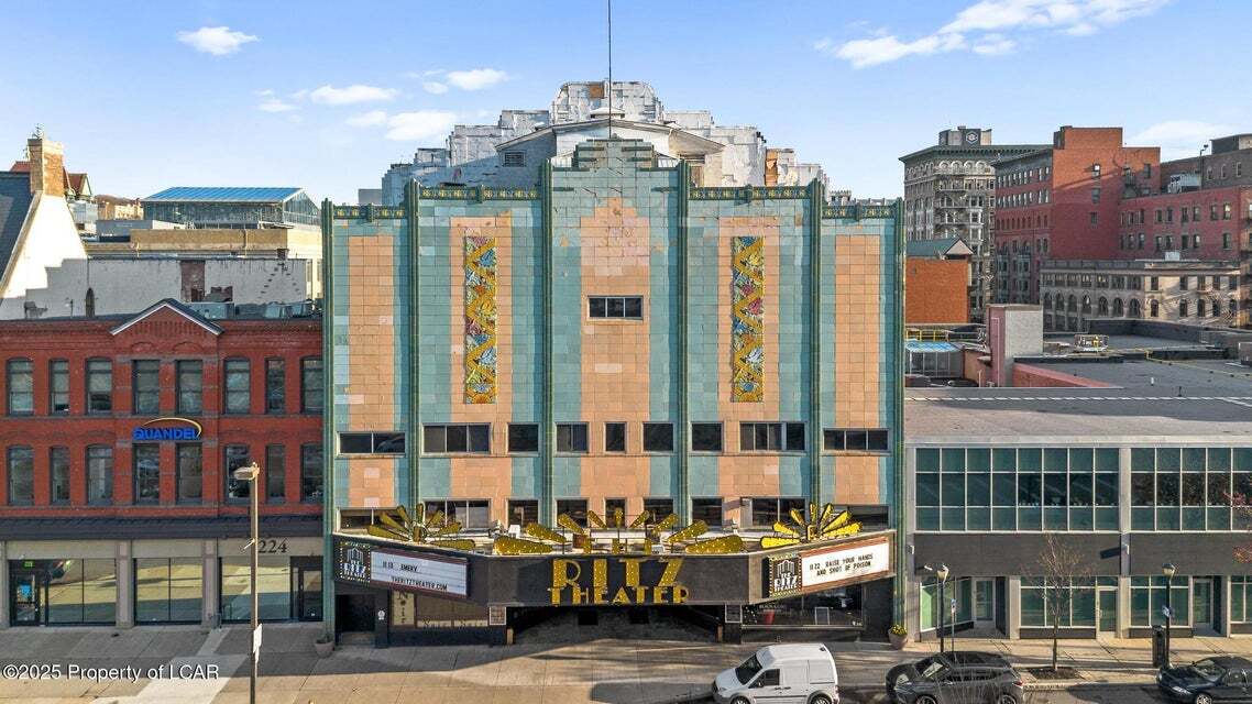 222 Wyoming Ave, Scranton, PA à vendre Photo du bâtiment- Image 1 de 67