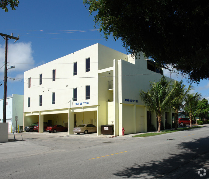 1041 SE 17th St, Fort Lauderdale, FL for lease - Building Photo - Image 3 of 6