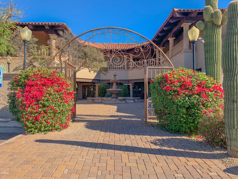 8787 E Pinnacle Peak Rd, Scottsdale, AZ à louer - Photo du bâtiment - Image 3 de 6