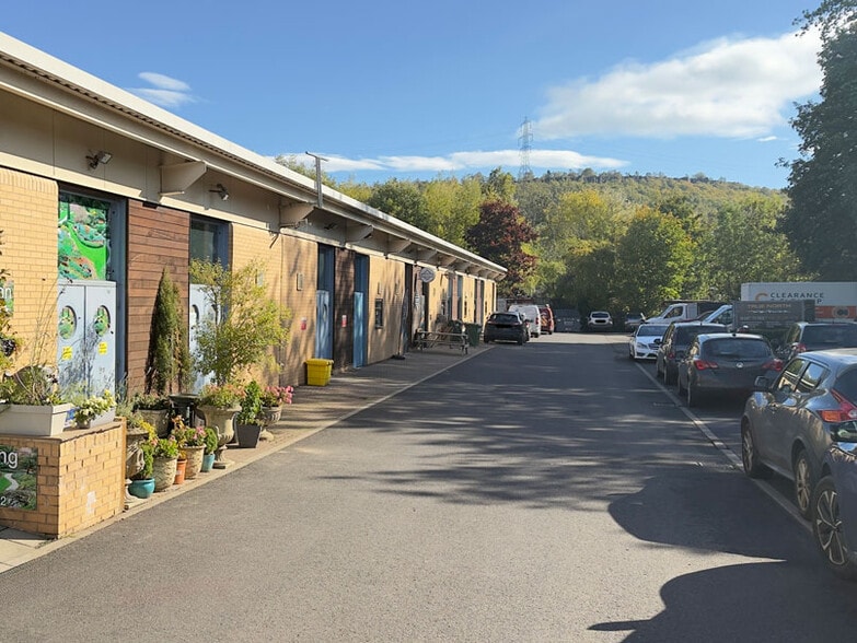 Wortley Rd, Sheffield for lease - Building Photo - Image 3 of 5