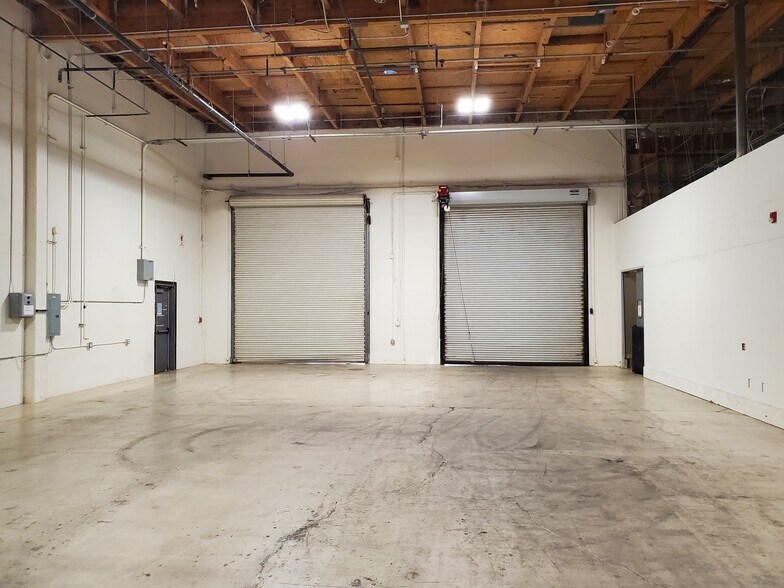 2727 Skyway Dr, Santa Maria, CA for lease - Interior Photo - Image 2 of 8