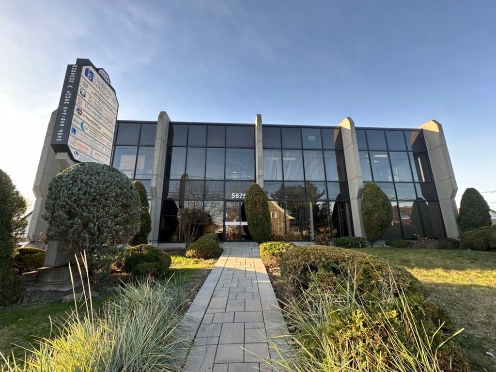 5675 Ch De Chambly, Saint-hubert, QC for lease Primary Photo- Image 1 of 6