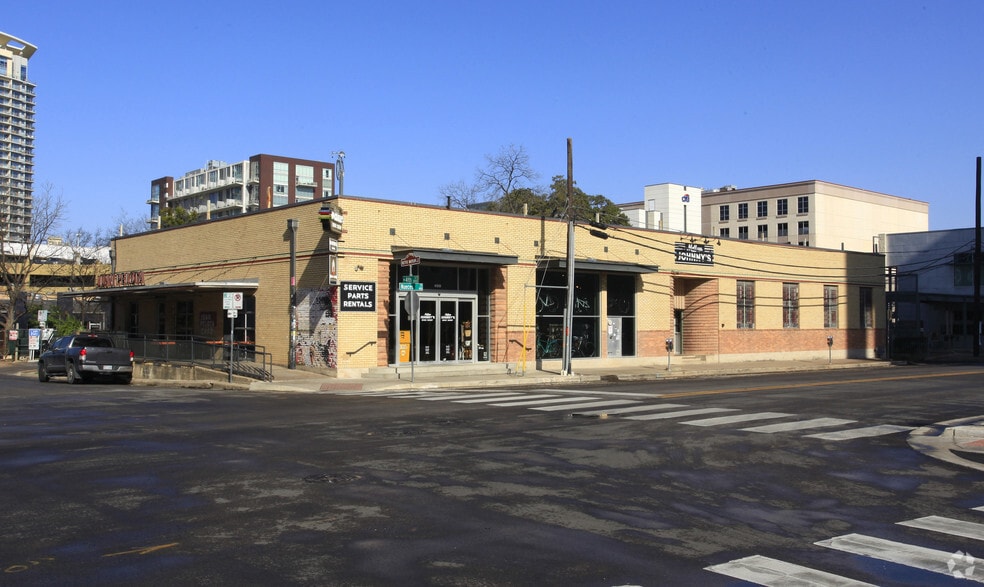 400 Nueces St, Austin, TX for lease - Building Photo - Image 1 of 11