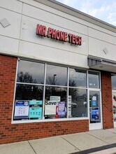 7999 Creighton Pky, Mechanicsville, VA à louer Photo du bâtiment- Image 1 de 1