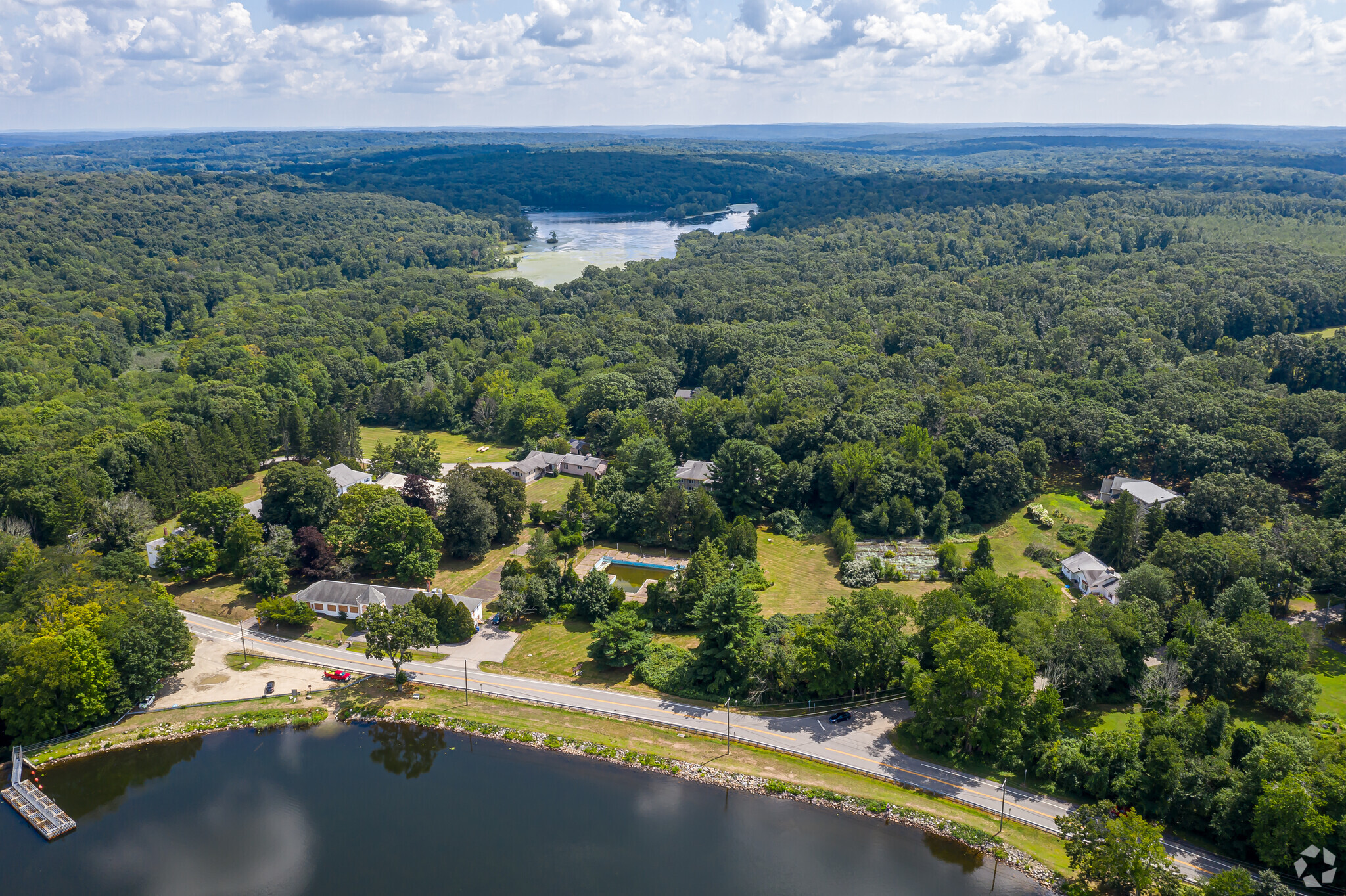 1667 Exeter Rd, Lebanon, CT à vendre Photo du b timent- Image 1 de 58