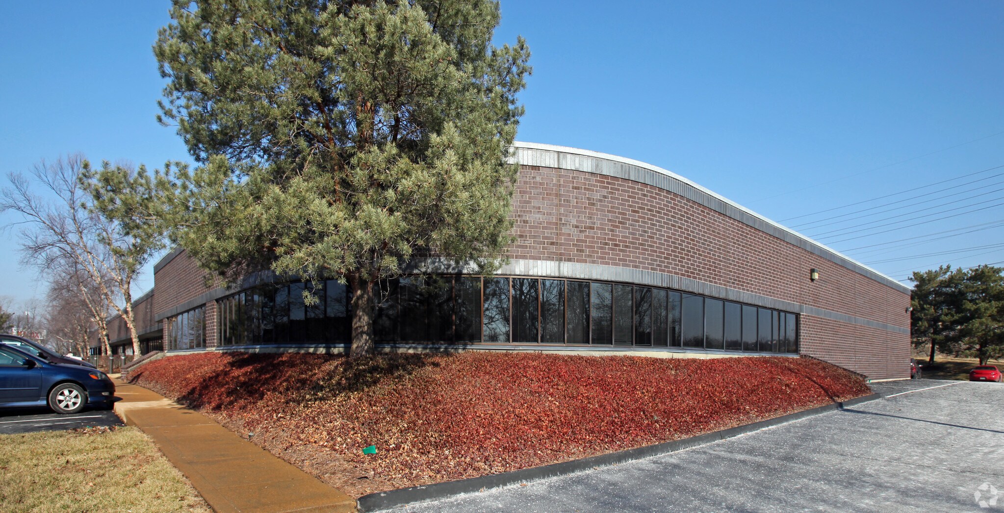 1884 Lackland Hill Pky, Saint Louis, MO à louer Photo principale- Image 1 de 5