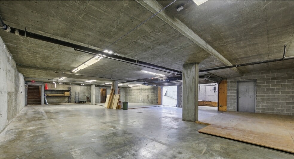 5508 Dorset St, Burnaby, BC à vendre - Photo intérieure - Image 3 de 14