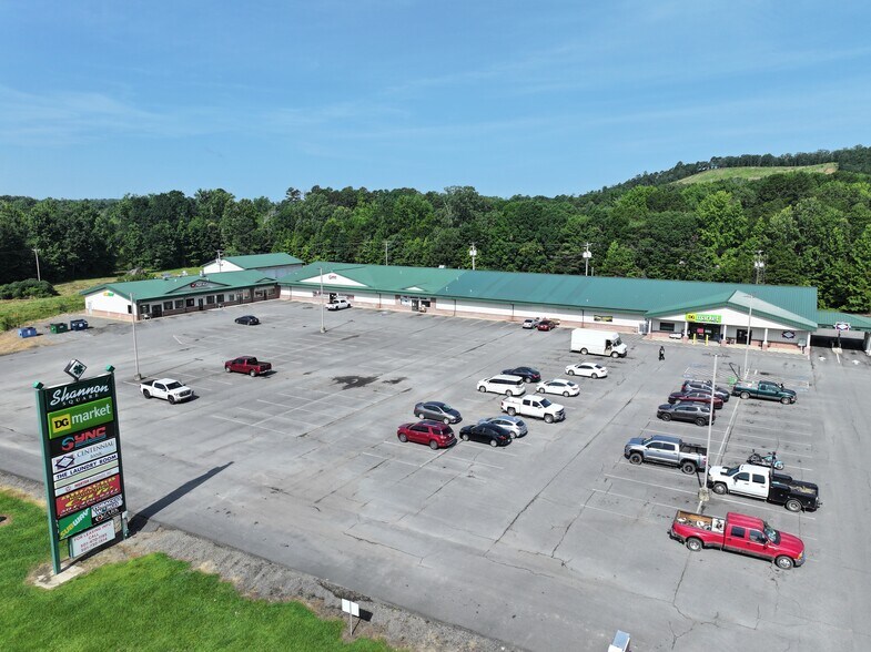 582 Hwy 365 S, Mayflower, AR à louer - Photo du bâtiment - Image 3 de 13