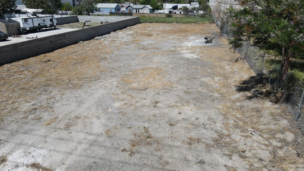 662 Central ave, San Bernardino, CA à vendre - Photo du bâtiment - Image 2 de 5