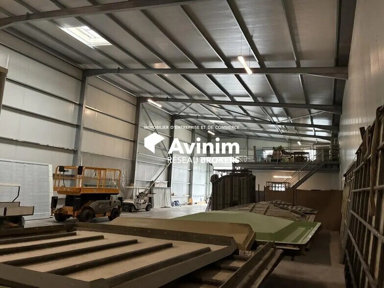 Industrial in Gémenos for lease - Interior Photo - Image 3 of 5