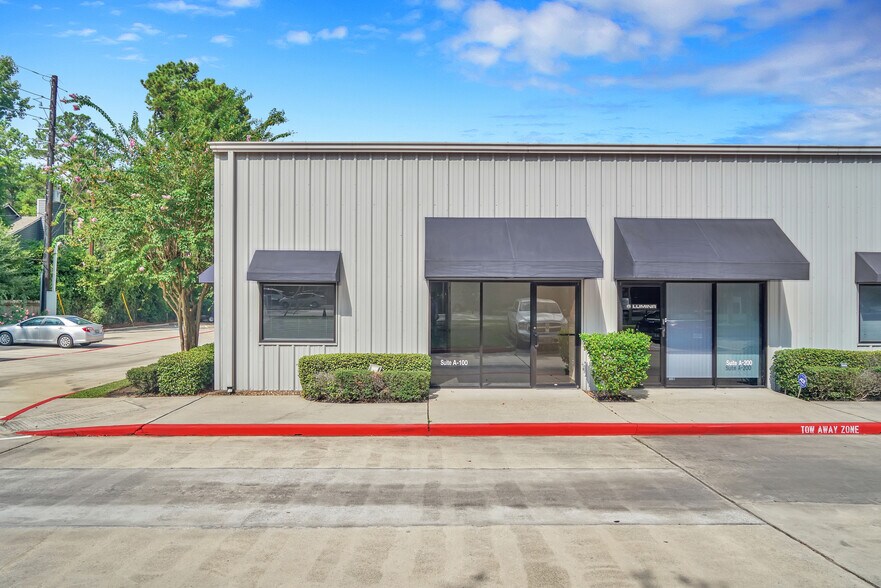 26009 Budde Rd, The Woodlands, TX à louer - Photo du bâtiment - Image 3 de 7