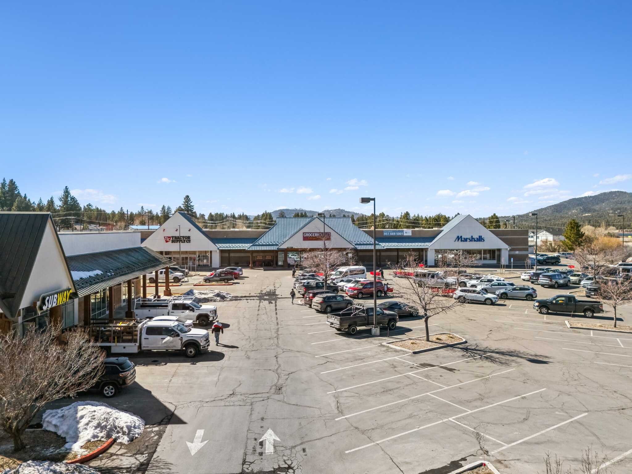 42126 Big Bear Blvd, Big Bear Lake, CA for lease Primary Photo- Image 1 of 5
