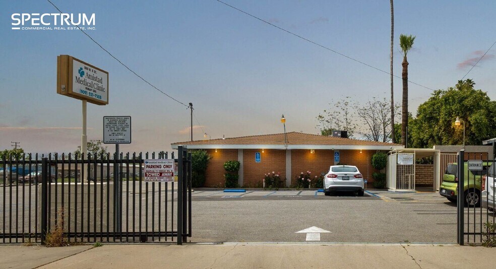 980 N D St, San Bernardino, CA à louer - Photo du bâtiment - Image 1 de 7