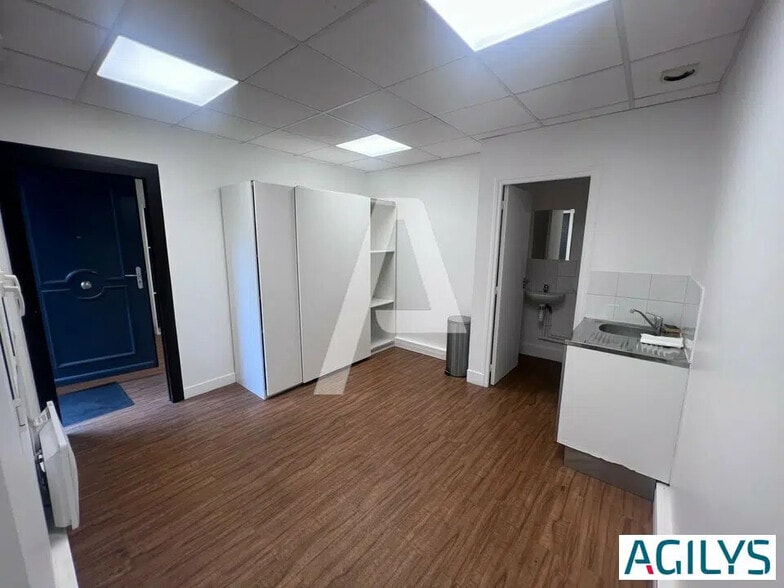 Bureau dans Ivry-sur-Seine à louer - Photo intérieure - Image 3 de 4